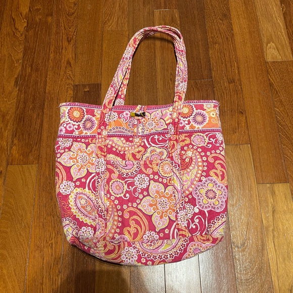 Vera Bradley Tote - Picture 1 of 6
